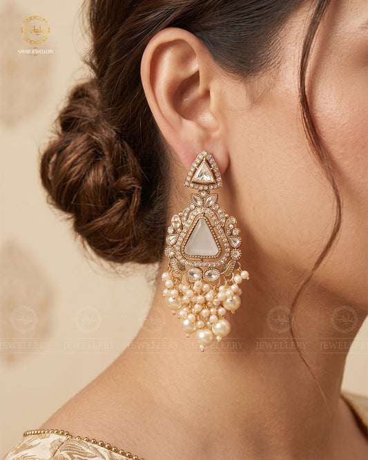 Dimond Cutt Earrings E-3010-Golden