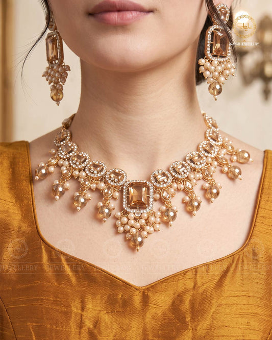 Egyptian Flexible choker Necklace set with tika-2237-Golden