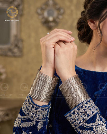 Metal plain 12 pcs Bangles set-2729
