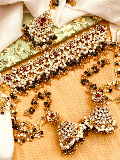 Wajiha Chokar Set with sahara Earrings &Tika N-100